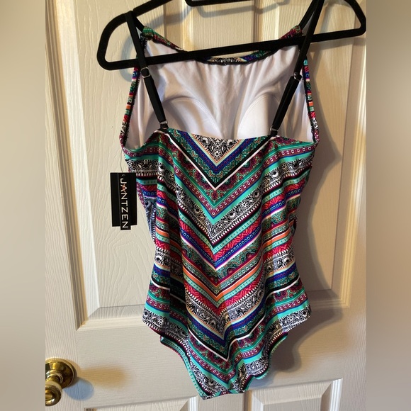 Cute Multi-Colored Jantzen One Piece Bathing Suit. Size 12, NWT - Picture 2 of 10